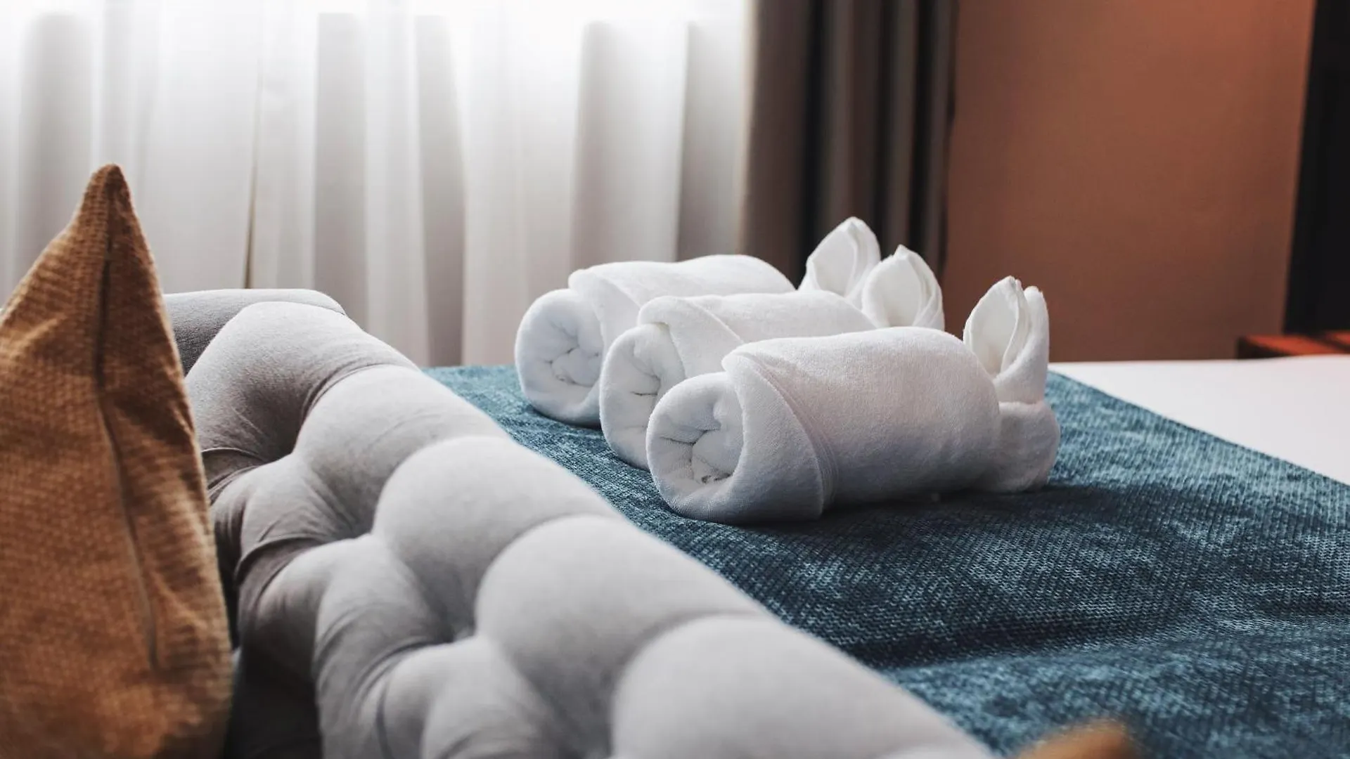 Moon Hotel George Town